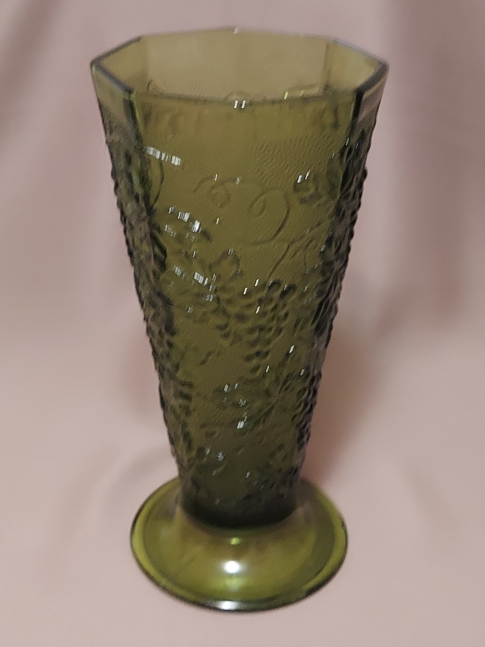 Vintage Indiana Glass Avocado Green Harvest Grape Pedestal Vase MCM